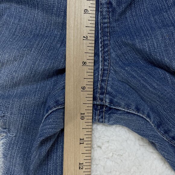 Mudd Capri Jeans Womens Sz 34 Blue Straight Leg Mid Rise Distressed 34x23 - Picture 5 of 8